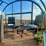Holiday home Osada Skoczkowo Komfortowe Z Prywatnymi Wannami Hot-tub Nad Jeziorem- Sauna- Balia- Prywatny Staw Wedkarski *