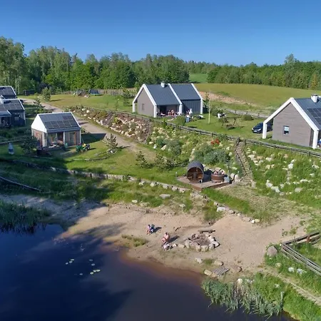 Osada Skoczkowo Komfortowe Z Prywatnymi Wannami Hot-tub Nad Jeziorem- Sauna- Balia- Prywatny Staw Wędkarski Podiazy