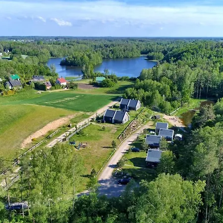 Osada Skoczkowo Z Kominkami, Jacuzzi, Balią I Sauną Nad Jeziorem Podiazy