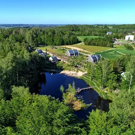 Osada Skoczkowo Z Kominkami, Jacuzzi, Balią I Sauną Nad Jeziorem Dom wakacyjny