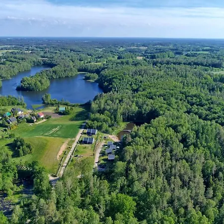 Osada Skoczkowo Z Kominkami, Jacuzzi, Balią I Sauną Nad Jeziorem Dom wakacyjny *
