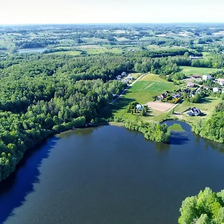 Osada Skoczkowo Z Kominkami, Jacuzzi, Balią I Sauną Nad Jeziorem Dom wakacyjny Podiazy