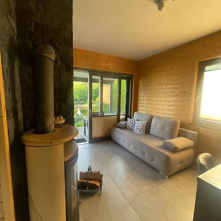 Holiday home Osada Skoczkowo Komfortowe Domki Z Prywatnymi Jacuzzi Nad Jeziorem- Sauna- Balia-Staw Wedkarski-Basen Z Podgrzewana Woda!