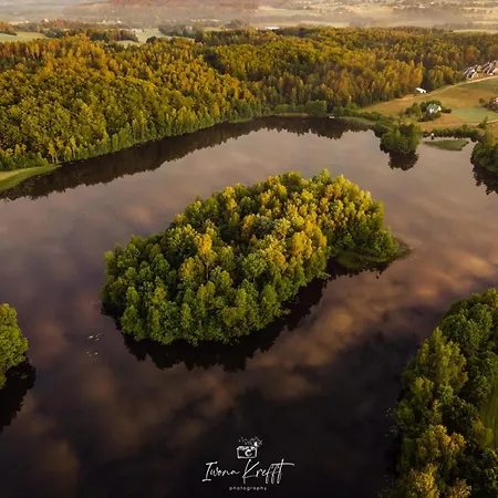 بيت للعطل Osada Skoczkowo Komfortowe Z Prywatnymi Wannami Hot-tub Nad Jeziorem- Sauna- Balia- Prywatny Staw Wedkarski Podiazy
