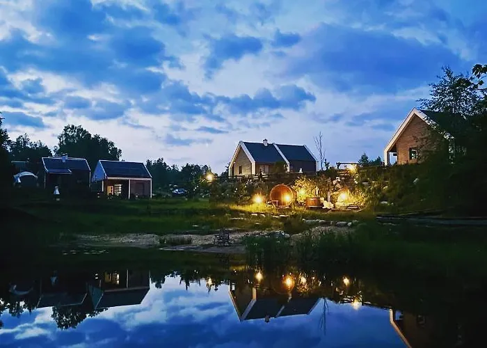 Osada Skoczkowo Komfortowe Z Prywatnymi Wannami Hot-tub Nad Jeziorem- Sauna- Balia- Prywatny Staw Wedkarski