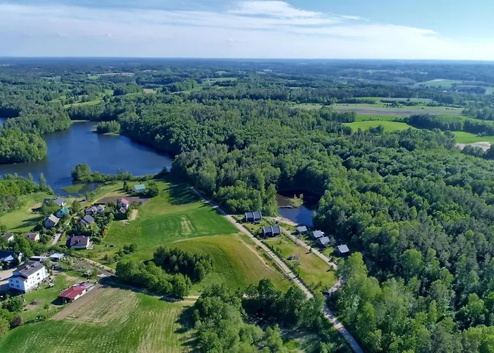 Osada Skoczkowo Komfortowe Z Prywatnymi Wannami Hot-tub Nad Jeziorem- Sauna- Balia- Prywatny Staw Wedkarski * Podiazy
