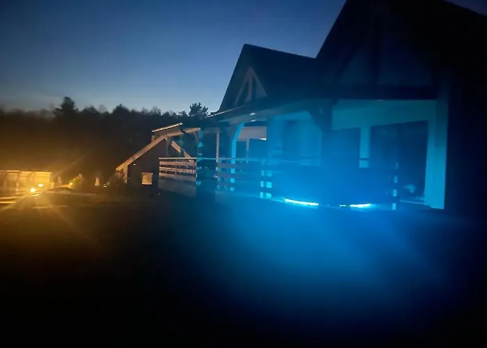 בית נופש Osada Skoczkowo Komfortowe Z Prywatnymi Wannami Hot-tub Nad Jeziorem- Sauna- Balia- Prywatny Staw Wedkarski Podiazy