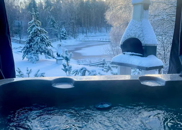 בית נופש Osada Skoczkowo Komfortowe Z Prywatnymi Wannami Hot-tub Nad Jeziorem- Sauna- Balia- Prywatny Staw Wedkarski Podiazy