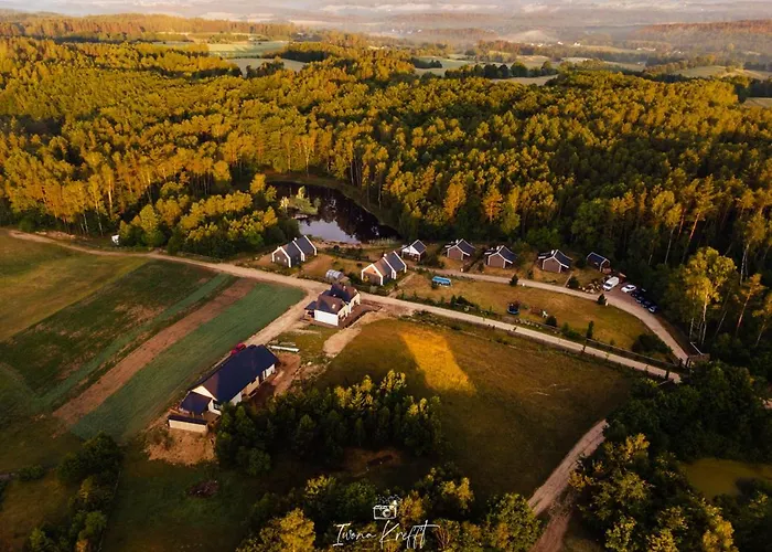 Osada Skoczkowo Komfortowe Z Prywatnymi Wannami Hot-tub Nad Jeziorem- Sauna- Balia- Prywatny Staw Wedkarski בית נופש