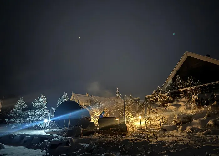 Osada Skoczkowo Komfortowe Z Prywatnymi Wannami Hot-tub Nad Jeziorem- Sauna- Balia- Prywatny Staw Wedkarski Podiazy